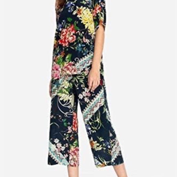 Johnny Was Silk Pajama Set - Picture 10 of 10